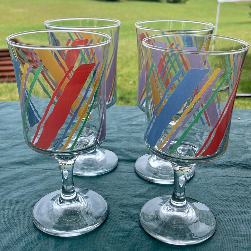Vintage 1980’s Rainbow pastel  Color diagonal stripe wine glass Barware Set Of 4